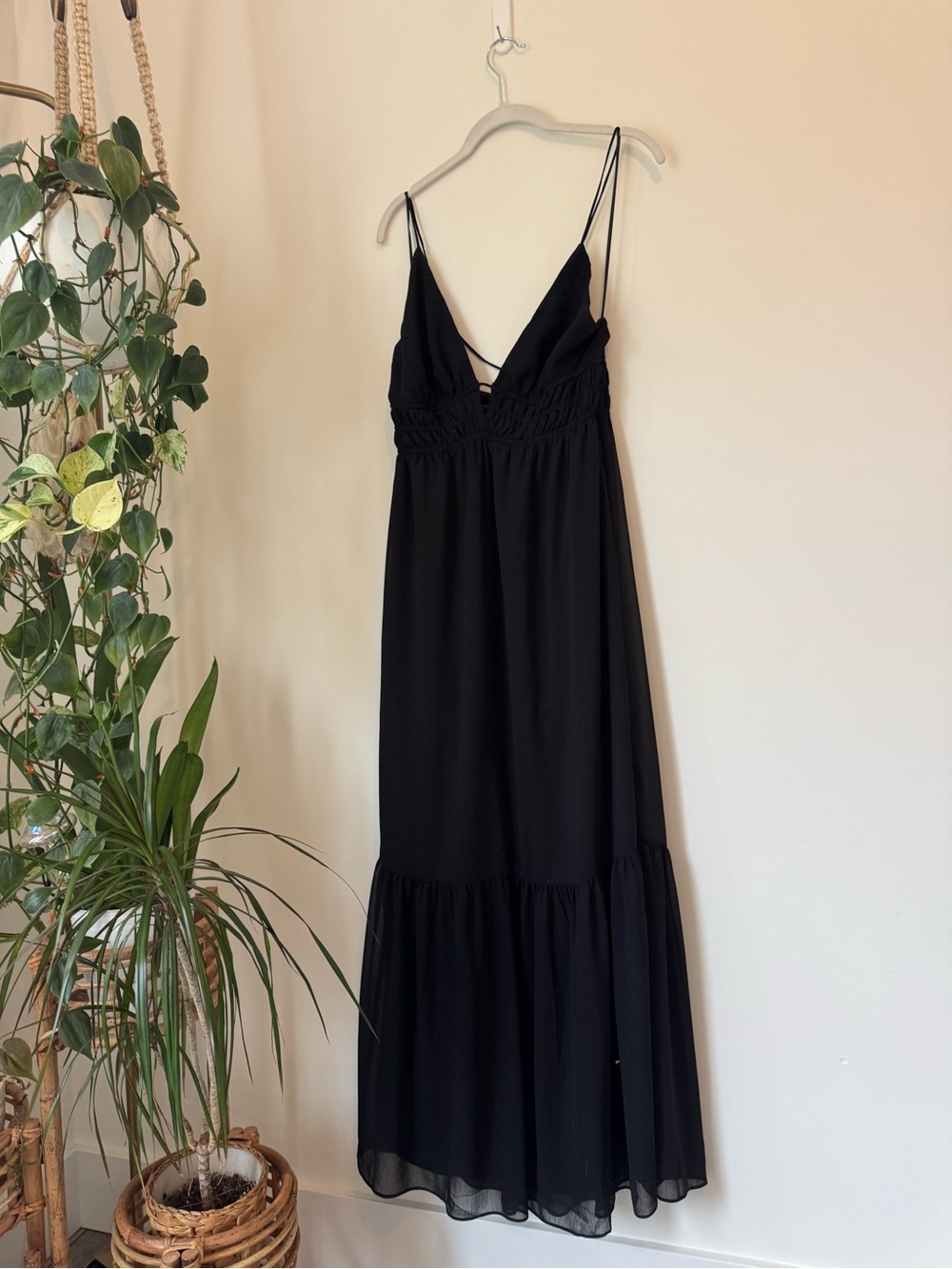 Black Spaghetti-Strap Maxi Dress - dynamite size XL